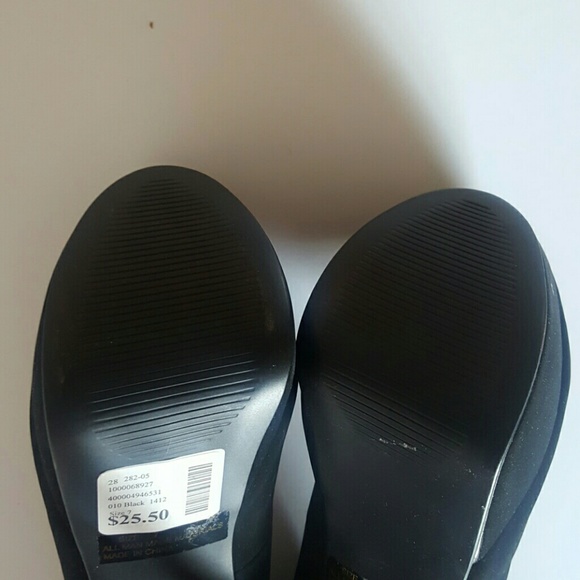 Heels - Picture 6 of 6